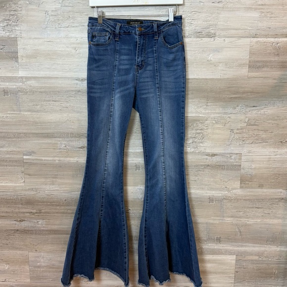 Judy Blue Denim - Judy Blue JB8490 High Rise Seamed Front Raw Hem Flare Jeans size 7